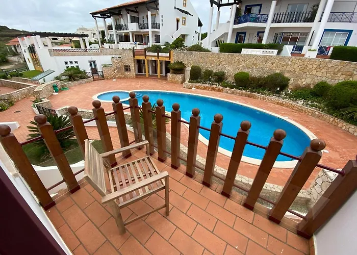 With Extraordinary View Of Atlantic ヴィラ サン・マルティーニョ・ド・ポルト